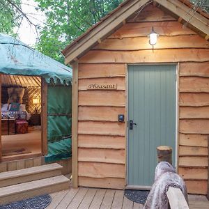 Hayne Barn Estate - 2 Luxury Heated Yurts - Private Hot Tub- Private Bathroom And Kitchen ไฮต์ Exterior photo
