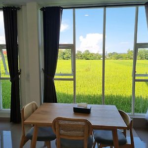 Giori Rice Field View Syariah Villa ยอกยาการ์ตา Exterior photo