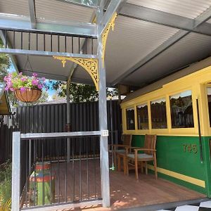 Yarra Valley Tram Stay ลิลลีเดล Exterior photo