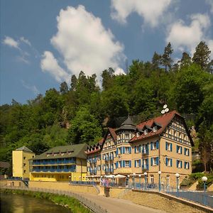 Hotel Praha ฮเรนสโก Exterior photo