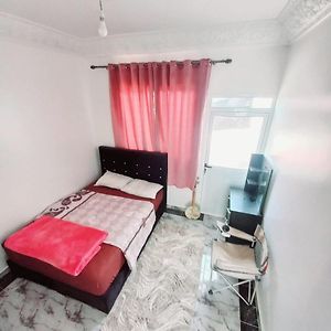 Tranquil Rental Rooms In อกาดีร์ Exterior photo