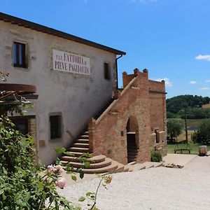 Fattoria Di Pieve Pagliaccia - Cantina Brugnoni Apartment เปรูจา Exterior photo