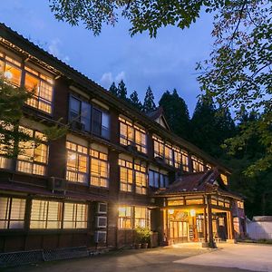 Ryounkaku Matsunoyama Onsen Hotel โทคะมาชิ Exterior photo