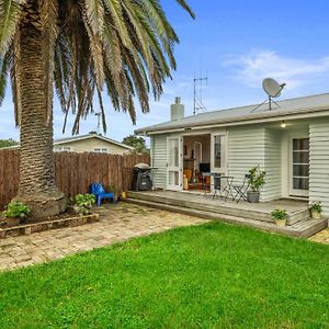 The Remodelling Room - Mount Maunganui Cottage ตาอูรังกา Exterior photo