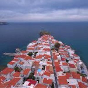 Sommaripa Loft In Andros Old Town Villa Exterior photo