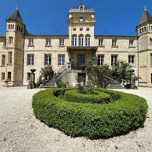 Chateau Du Four De Vaux Bed & Breakfast วาเร็นน์ส วัวเซลส์ Exterior photo