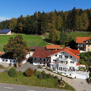 Freizeit- Und Erlebnishof Schoetz Guest House Elisabethszell Exterior photo