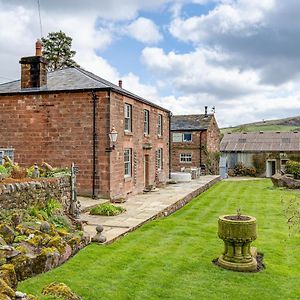 Hot Tub I Billiard I National Park At Mellor Knowl Farm Villa Allgreave Exterior photo