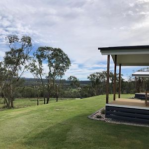 Rokkwell Hotel Ballandean Exterior photo