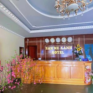 Khach San Ban Me Xanh Hotel บวนมาถวต Exterior photo