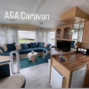 A&A Caravan Holidays Hotel เลส์ดาวน์-ออน-ซี Exterior photo