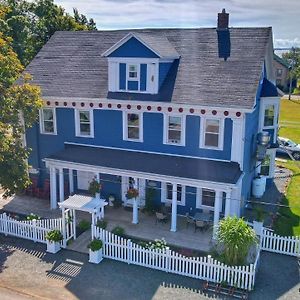 The Georgetown Inn Exterior photo