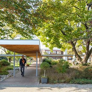 Hotel Coop Tagungszentrum & Hotelpark Im Gruenen มุทเทนส์ Exterior photo