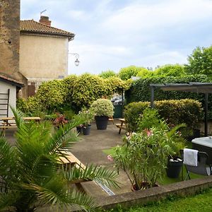 Hotel Le Loft Trie-sur-Baise Exterior photo