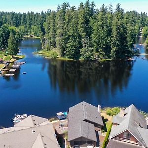 Panoramic Lakefront Home, Kayak, Fishing, Stargaze โอลิมเปีย Exterior photo