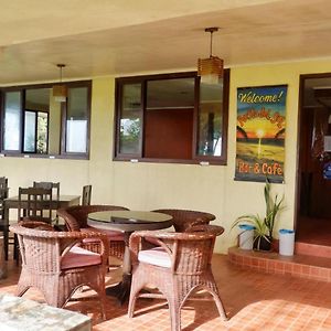 Puesta Del Sol Beach Bungalows And Restobar มัมบาเฮา Exterior photo