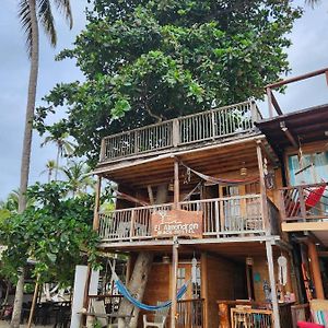 El Almendron Beach Hostel ซันตามาร์ตา Exterior photo