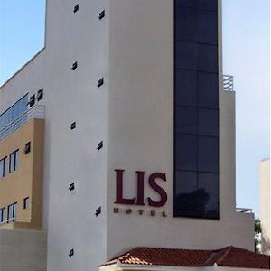 Lis Hotel เตเรซีนา Exterior photo