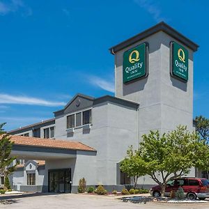 Quality Inn Lees Summit - Kansas City ลีสซัมมิท Exterior photo