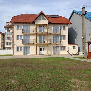 Vila La Fortaleza Hotel ฮาเซก Exterior photo