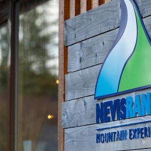 The Base Camp Hotel, Nevis Range ฟอร์ตวิลเลียม Exterior photo