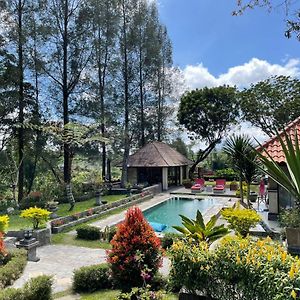 Balinese Villa In เบอราสตากี Exterior photo