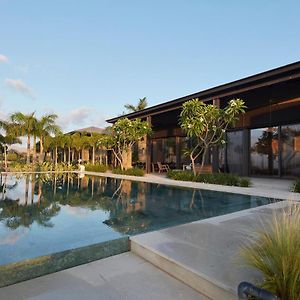 Yama Resort กิบบุส จินโนซาร์ Exterior photo