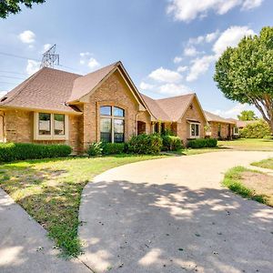 Charming Texas Escape, Near Cedar Hill State Park! Villa ดันแคนวิลล์ Exterior photo