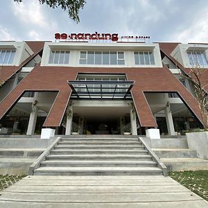 Se.Nandung Living And Space Hotel มะลัง Exterior photo