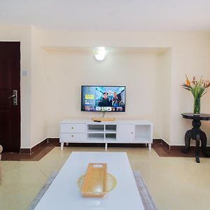 Spacious And Tastefully Furnished Apartment In Limuru Road ไนโรบี Exterior photo