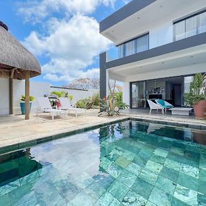 Residence Celestial - Premium 3 Bedrooms Villa With Volcanic Stone Pool กรองด์เบย์ Exterior photo