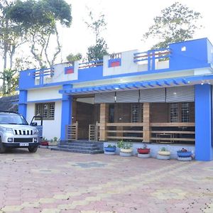 Master Bedroom In Coorg Espacio วิราจเปต Exterior photo