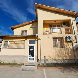 Hotel Toni Bukovluk Exterior photo