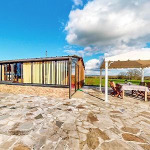 Nice Home In La Bazouge-De-Chemere With Kitchen La Cropte Exterior photo