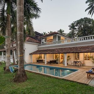 Casa Palms By Hireavilla - 5Br Villa With Private Pool In แคนโดลิม Exterior photo
