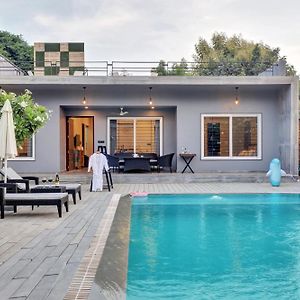 Elivaas Radhyam Luxe 2Bhk Villa With Pvt Pool อุเดเปอร์ Exterior photo