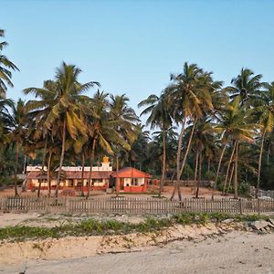 Seafront Serenity Villa By Stayjade Ac Beach Udupi Kota  Exterior photo