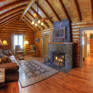 Historic Log Cabin #14 At Horse Creek Resort เรพิดซิตี้ Exterior photo