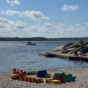 Strandflickornas Husen Invid Havet ลือเซชิล Exterior photo