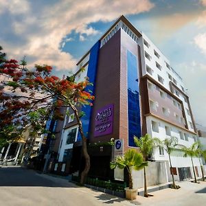 Zip By Spree Hotels Purpleorchid Whitefield บังกาลอร์ Exterior photo