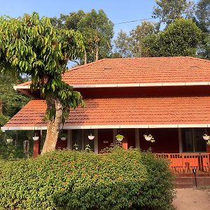 Coorg Klusters Estate Stay วิราจเปต Exterior photo