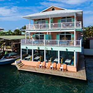 Bocas Paradise Hotel โบกัสทาวน์ Exterior photo