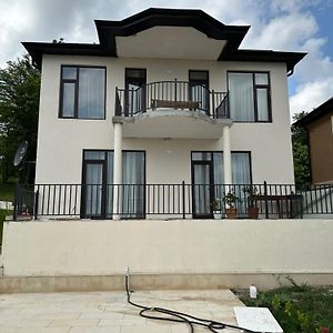 Favorite House Villa กูซาร์ Exterior photo