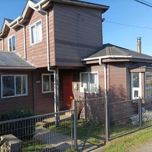 El Urco Chiloe Hostel อันกุด Exterior photo