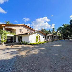 Agastya Hotel กตรคาม Exterior photo