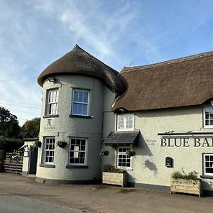 Blue Ball Inn, Sandygate, เอ็กซิเตอร์ Exterior photo