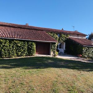 Maison Au Calme Avec Vue Etang Villa Clesse  Exterior photo