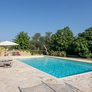 Casa Raffaela, Charming Villa With A Nice Pool Monte Giberto Exterior photo