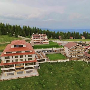 Magnolija Resort Ponikva โคชานิ Exterior photo
