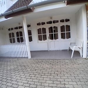 Bodahegyi Ut Apartman ซาลาคาโรส Exterior photo
